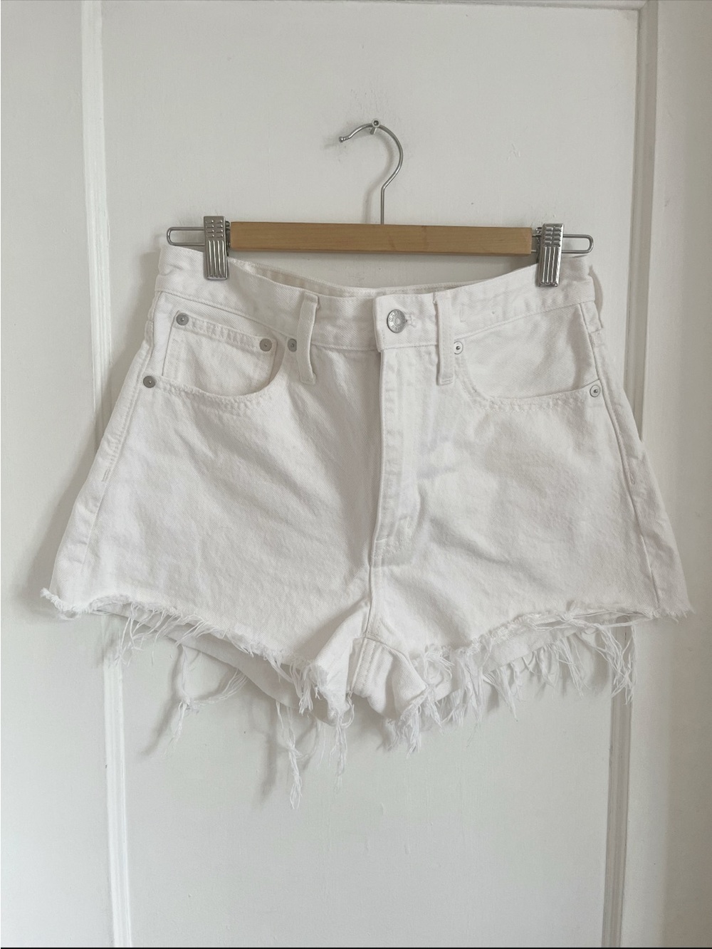 Madewell Relaxed Denim Shorts in Tile White
